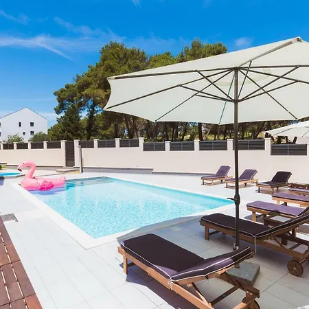 Вілла Ella Задар